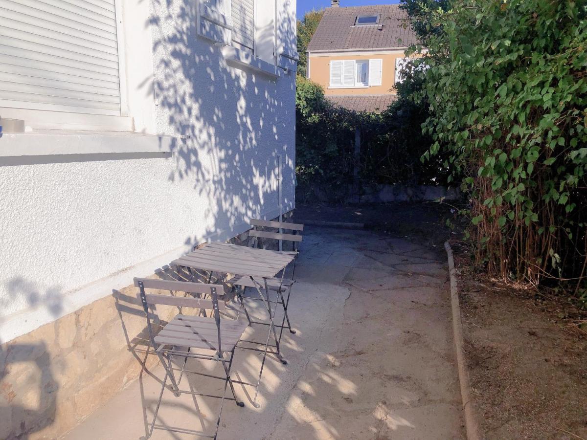 Petite Maison Avec Jardin Dans Banlieue De Paris Cormeilles-en-Parisis Exterior foto